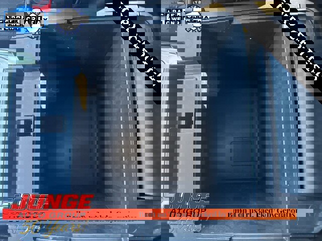 Certified 2022 Ford Explorer XLT w/ Equipment Group 202A image 31