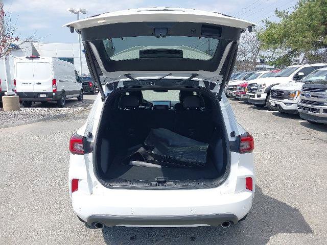 Certified 2023 Ford Escape ST-Line Select w/ Tech Pack #2 AWD/4WD image 28