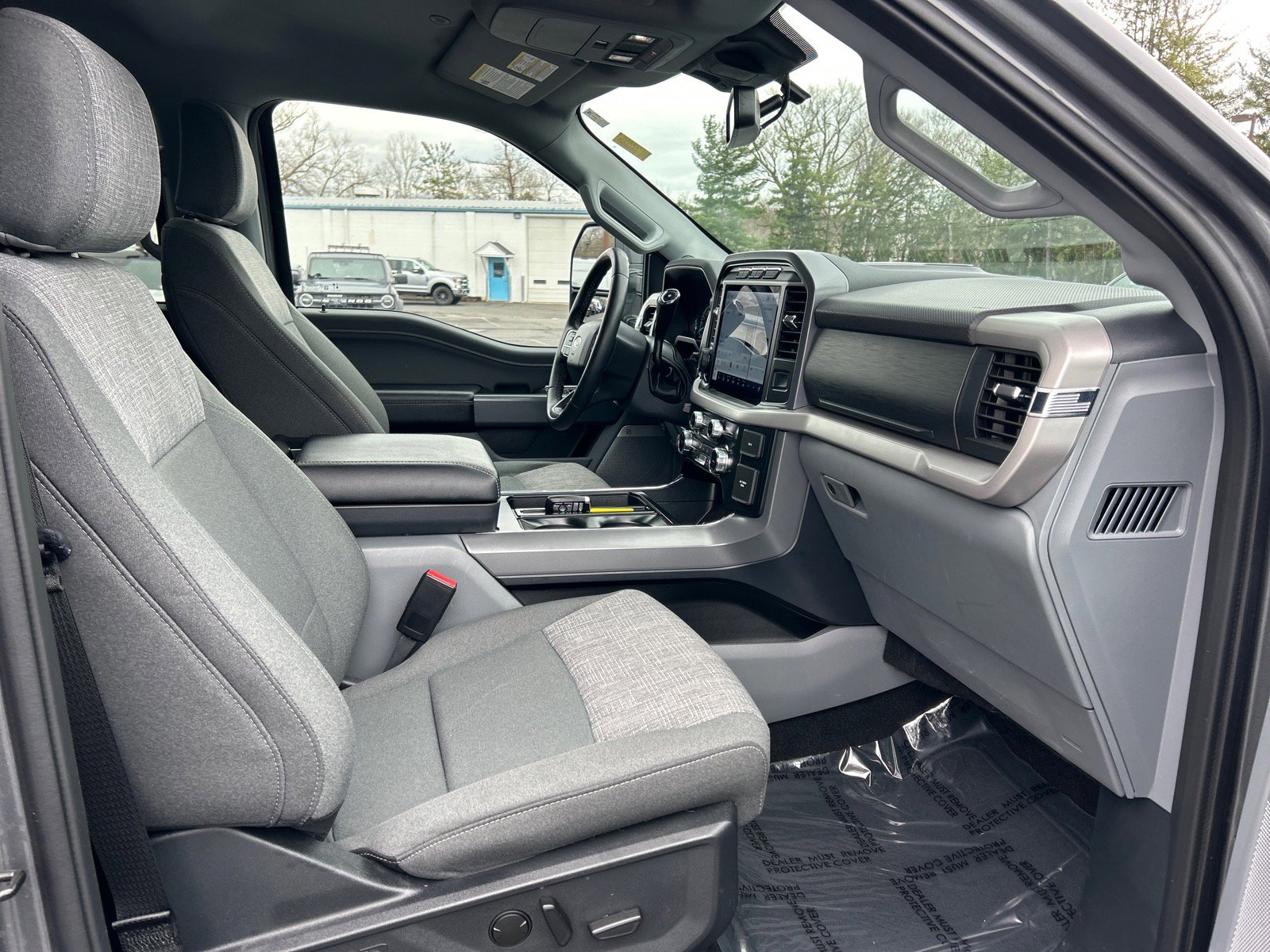 Certified 2023 Ford F150 XLT w/ Equipment Group 302A High image 17