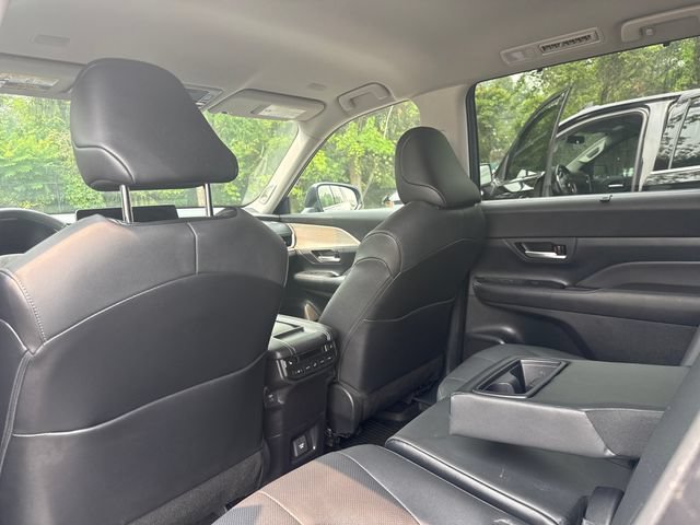 Used 2024 Toyota Grand Highlander AWD image 20