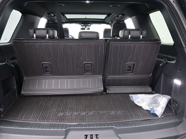 Certified 2023 Ford Expedition Platinum image 27