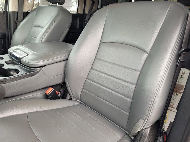 Used 2018 RAM 1500 Tradesman w/ Chrome Appearance Group image 22