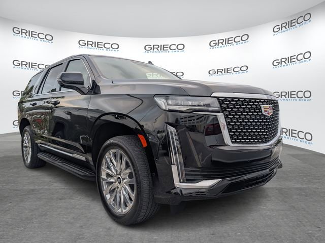 Used 2024 Cadillac Escalade Premium Luxury image 3