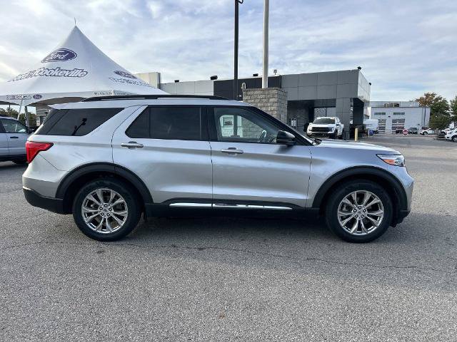 Certified 2023 Ford Explorer XLT w/ Equipment Group 202A RWD image 3