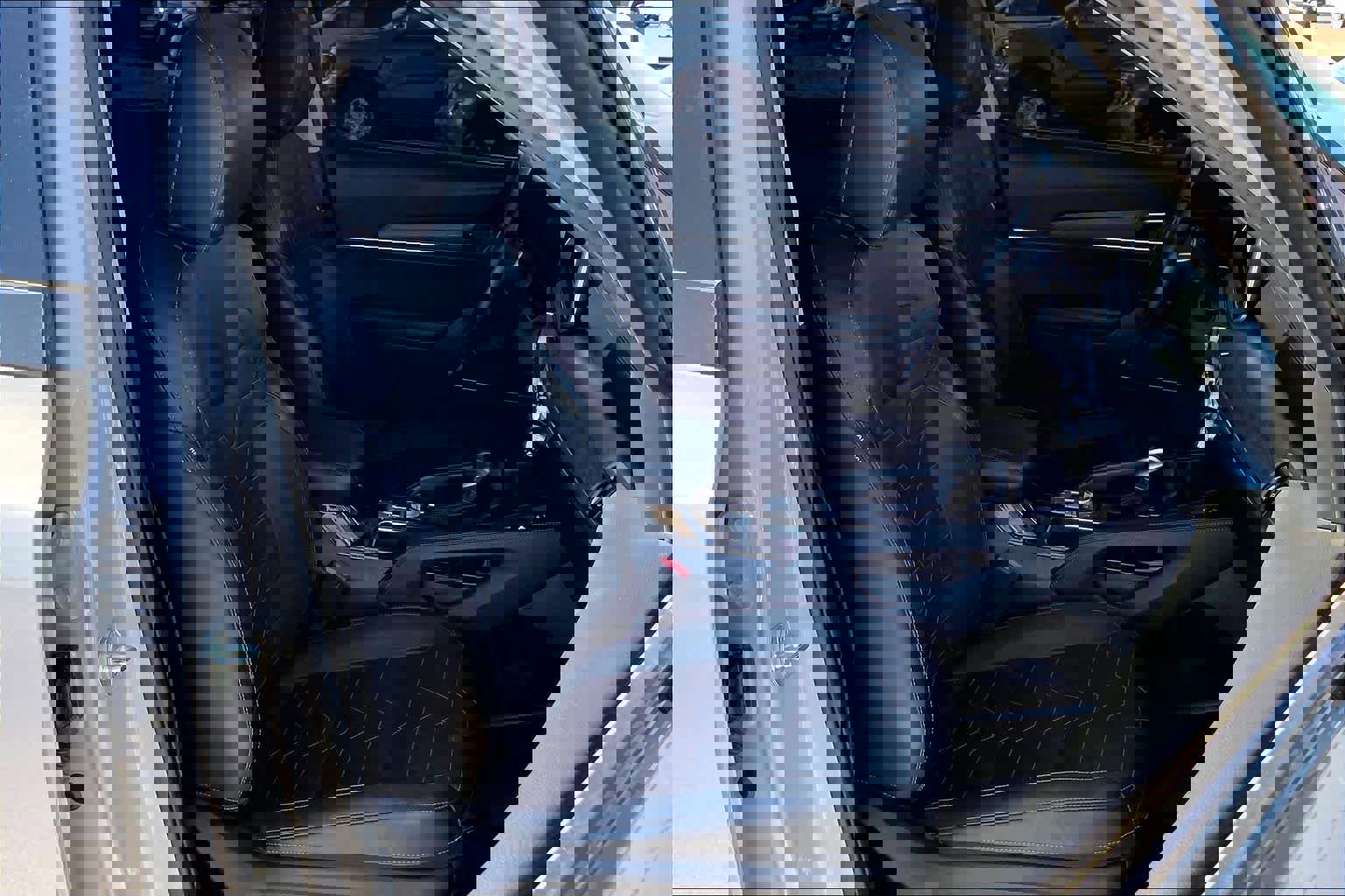 Used 2022 Kia Telluride SX w/ SX Prestige Package image 8