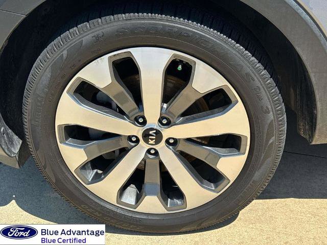 Used 2021 Kia Telluride EX w/ EX Premium Package FWD image 5