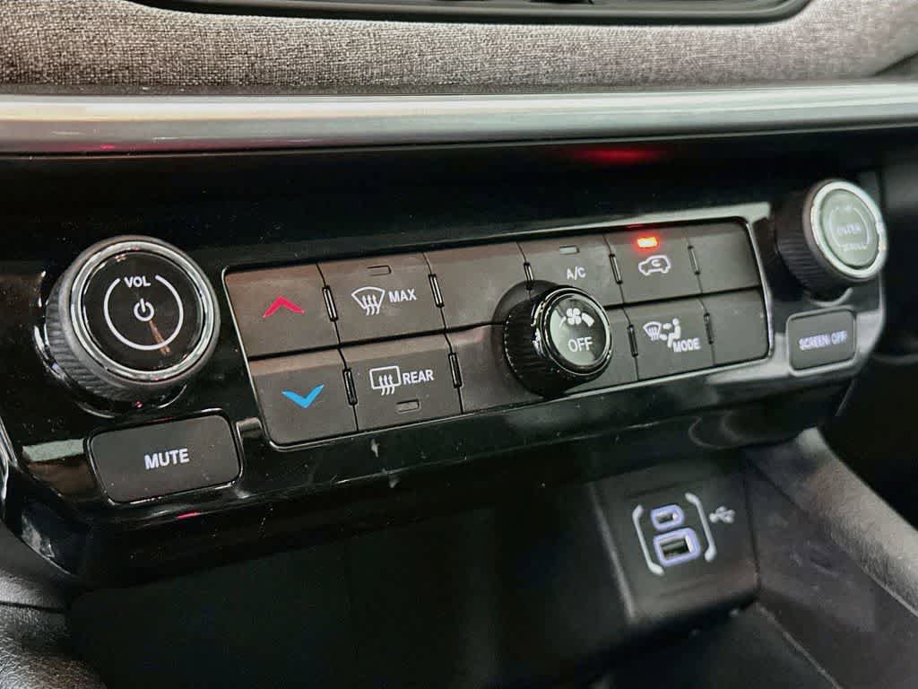 Used 2022 Jeep Compass Latitude AWD/4WD image 18