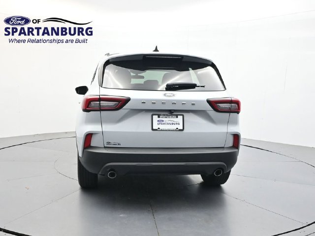 Certified 2025 Ford Escape ST-Line FWD image 6