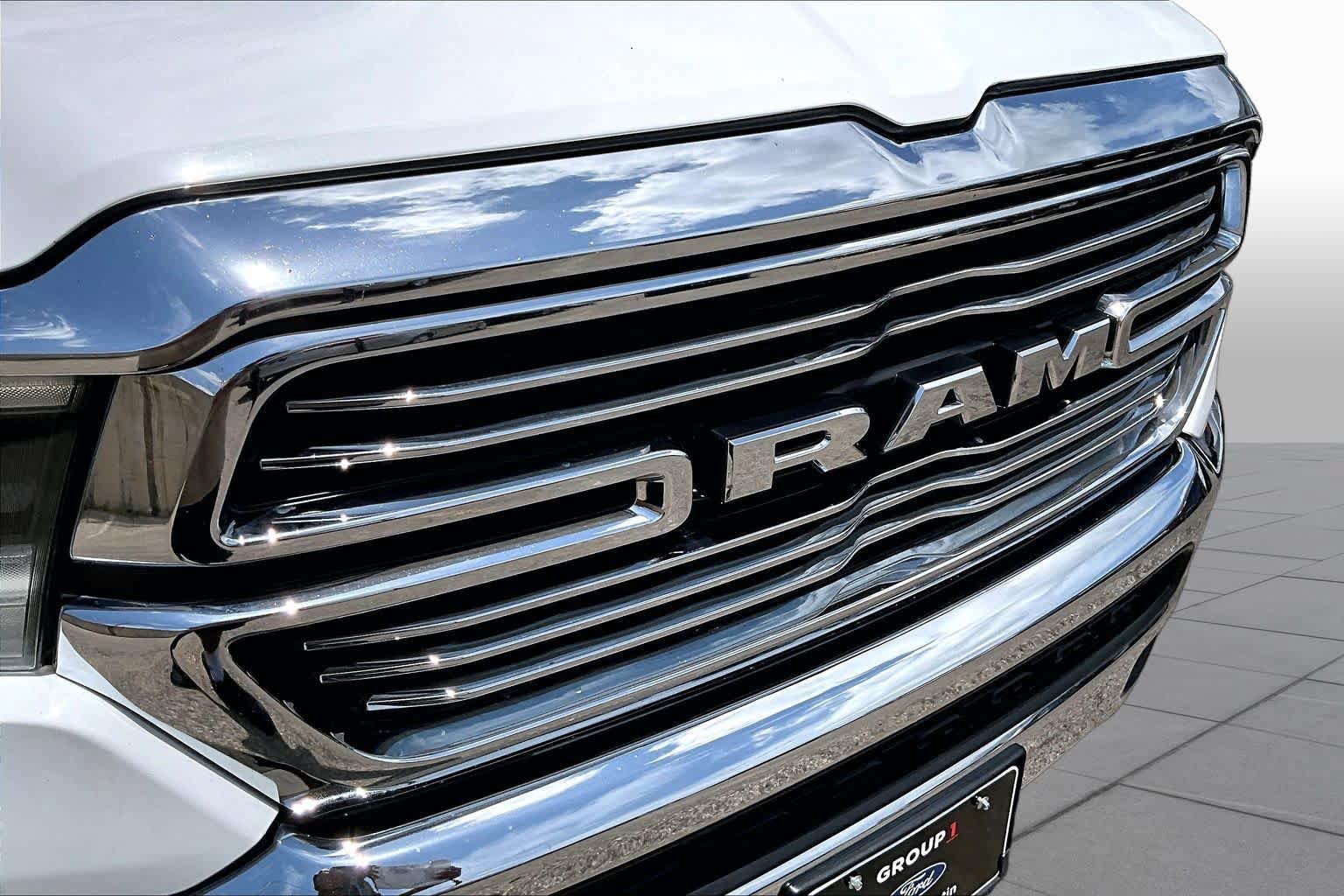 Used 2022 RAM 1500 Laramie AWD/4WD image 33