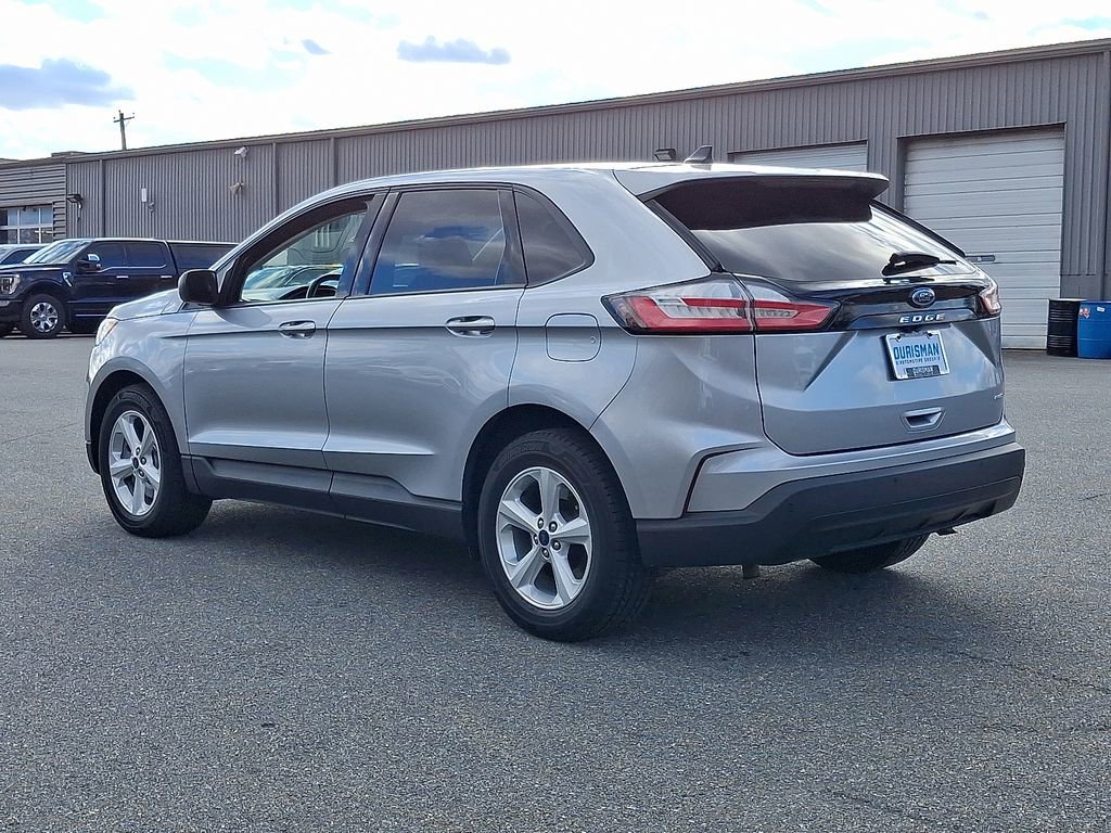 Certified 2022 Ford Edge SE image 4