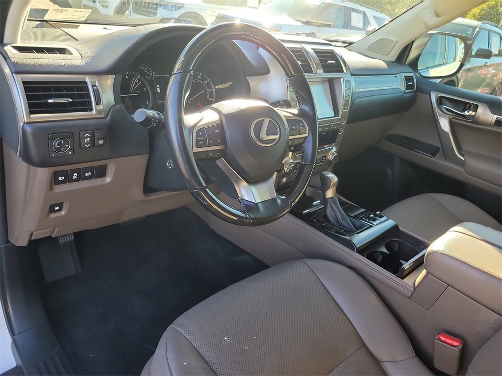 Used 2020 Lexus GX 460 Premium image 15