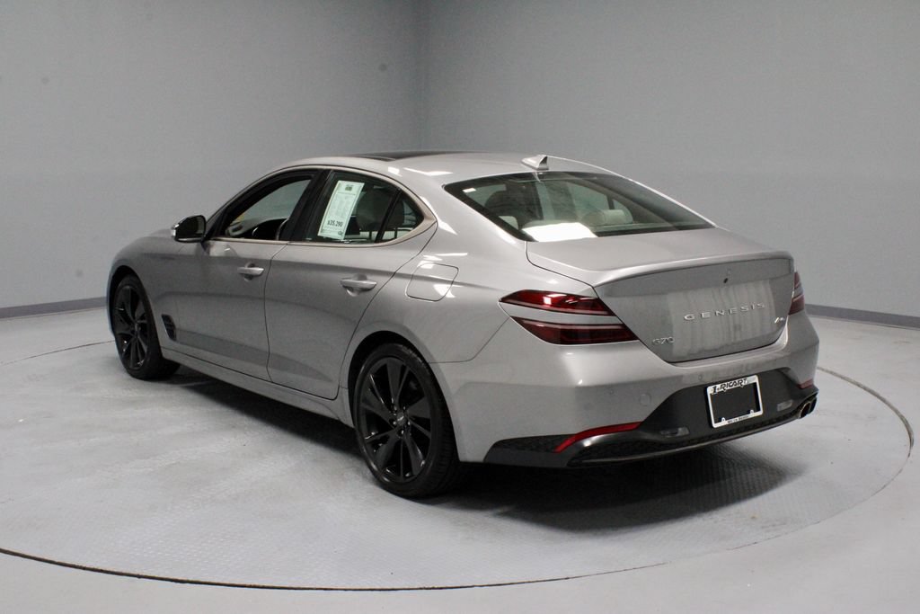 Used 2023 Genesis G70 2.0T w/ Sport Prestige Package AWD/4WD image 9