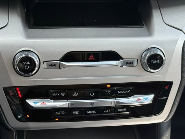 Certified 2022 Ford Explorer XLT w/ Equipment Group 202A image 13