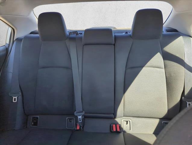 Used 2021 Toyota Corolla LE image 21