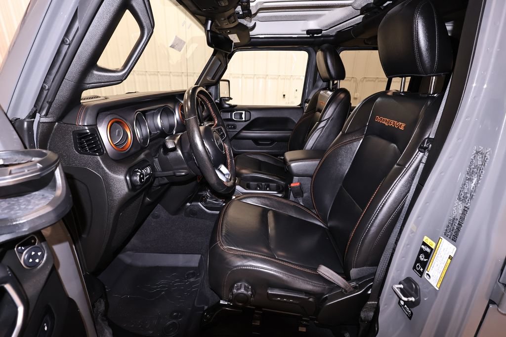 Used 2021 Jeep Gladiator Mojave AWD/4WD image 14