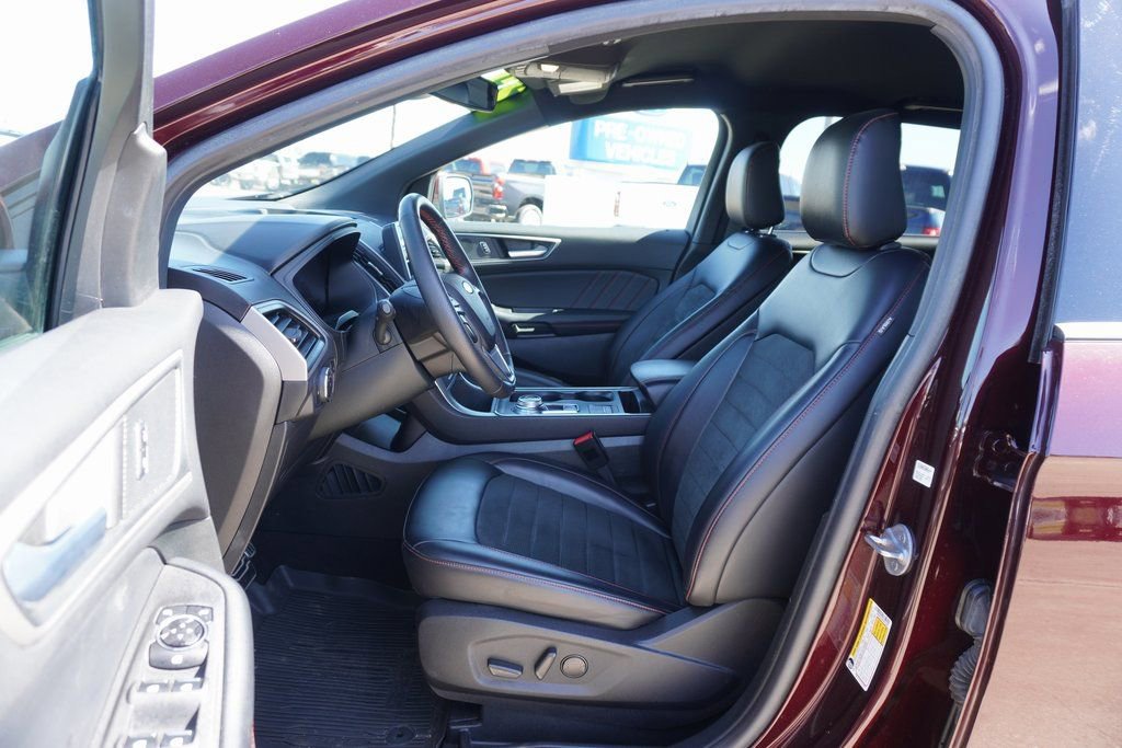Certified 2023 Ford Edge ST-Line AWD/4WD image 7