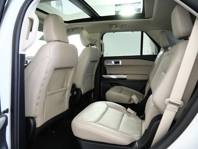 Certified 2024 Ford Explorer Limited w/ Equipment Group 301A AWD/4WD image 13