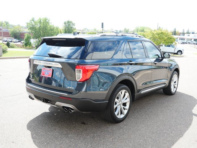 Certified 2022 Ford Explorer Platinum w/ Equipment Group 601A AWD/4WD image 5