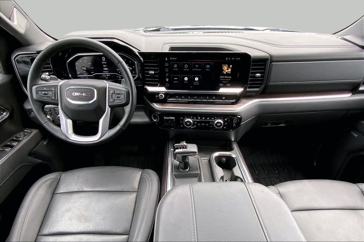 Used 2025 GMC Sierra 1500 SLT w/ SLT Premium Plus Package AWD/4WD image 15