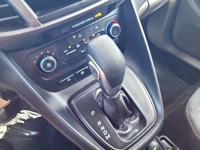 Certified 2021 Ford Transit Connect XLT FWD image 20