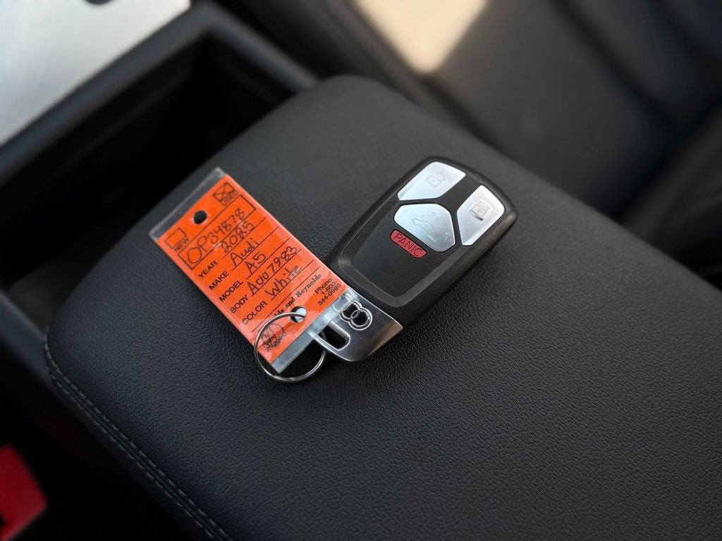Used 2025 Audi A5 2.0T Premium Plus AWD/4WD image 4