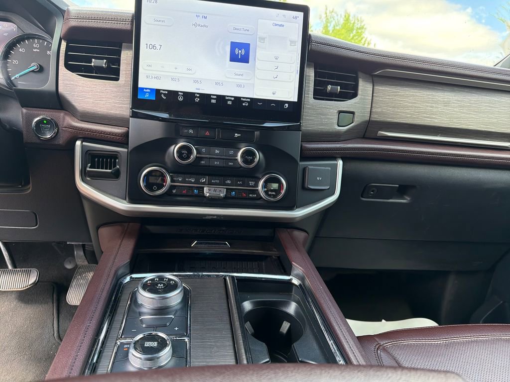 Certified 2024 Ford Expedition Limited AWD/4WD image 18