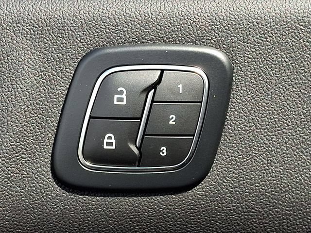 Certified 2024 Ford Escape ST-Line Select w/ Tech Pack #2 AWD/4WD image 27