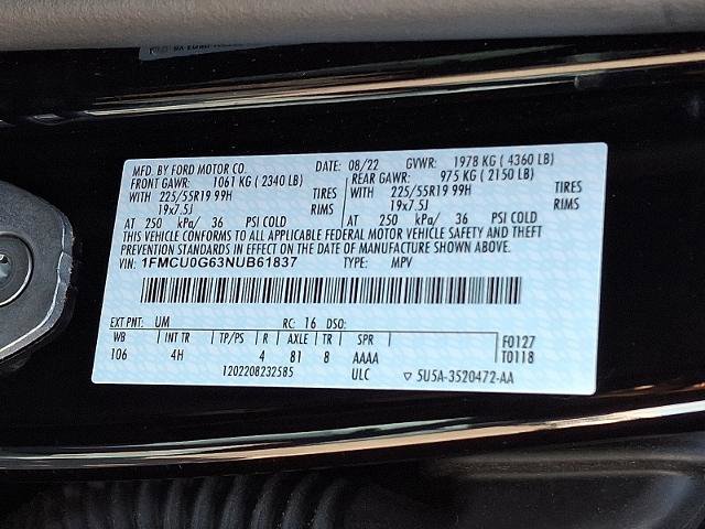 Certified 2022 Ford Escape SE w/ SE Sport Appearance Package image 25