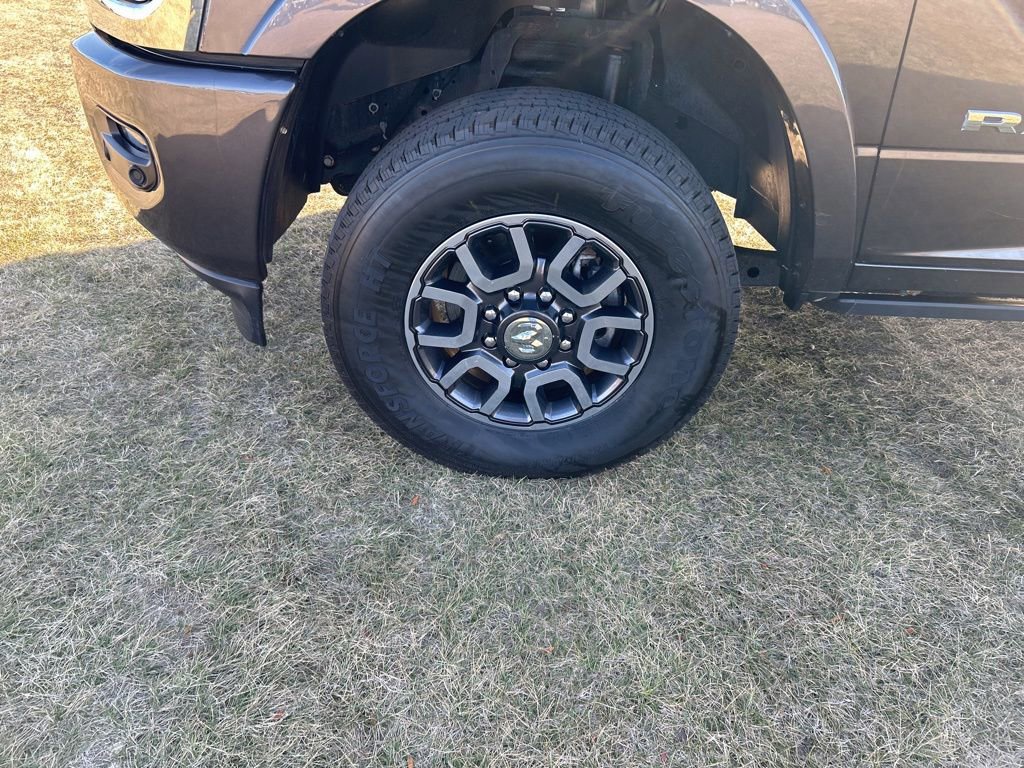 Used 2022 RAM 3500 Limited image 32