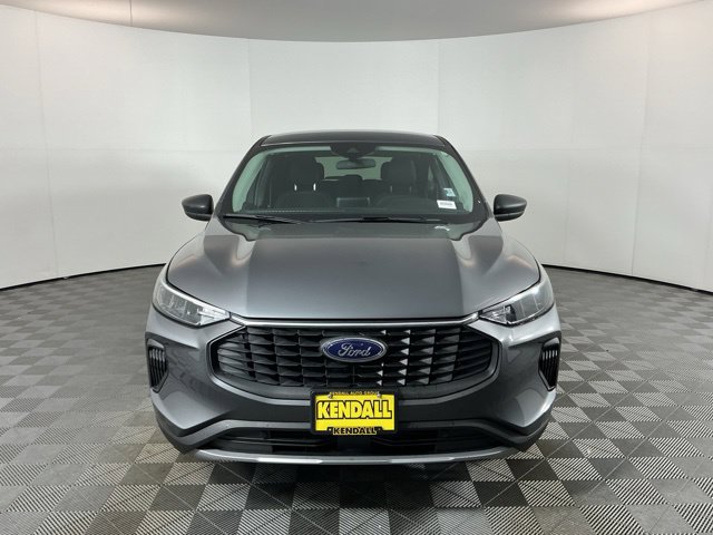 Certified 2024 Ford Escape Active AWD/4WD image 2