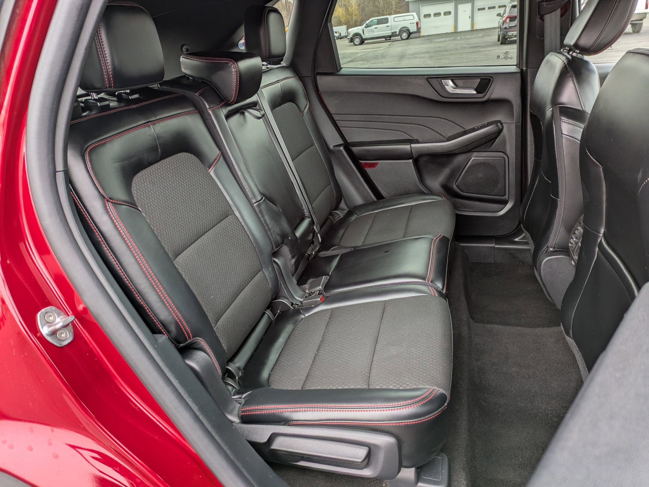 Certified 2025 Ford Escape ST-Line Select AWD/4WD image 20