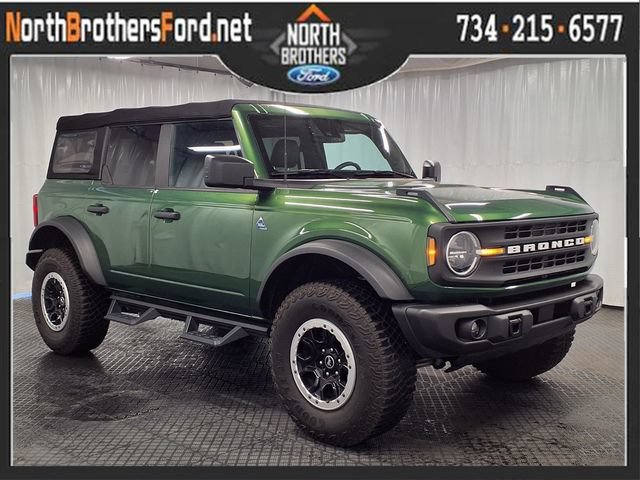Certified 2022 Ford Bronco Black Diamond w/ Sasquatch Package