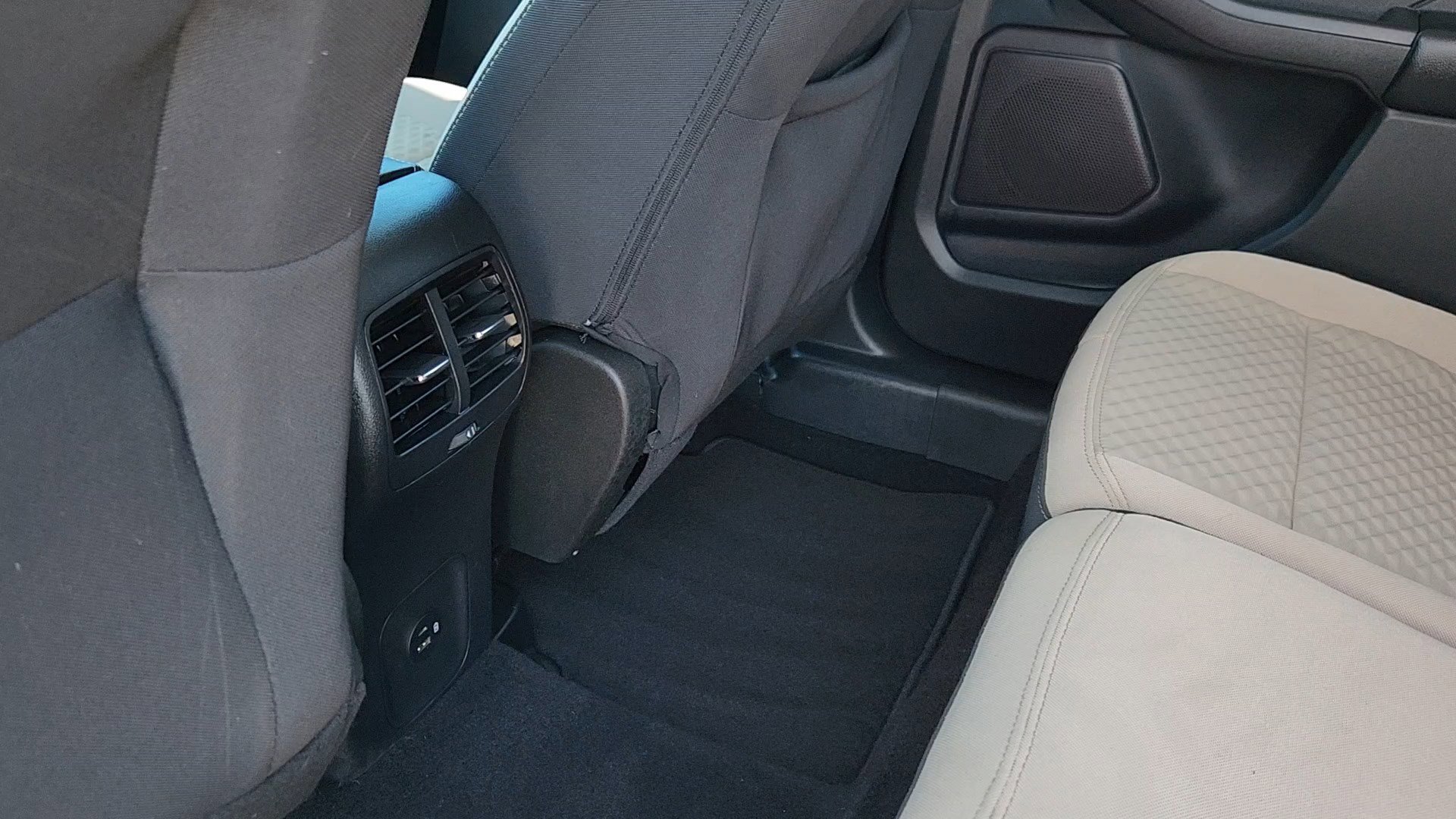 Certified 2022 Ford Escape SE w/ Convenience Package image 26