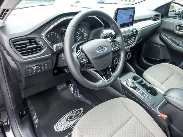 Certified 2022 Ford Escape SE w/ SE Sport Appearance Package AWD/4WD image 14