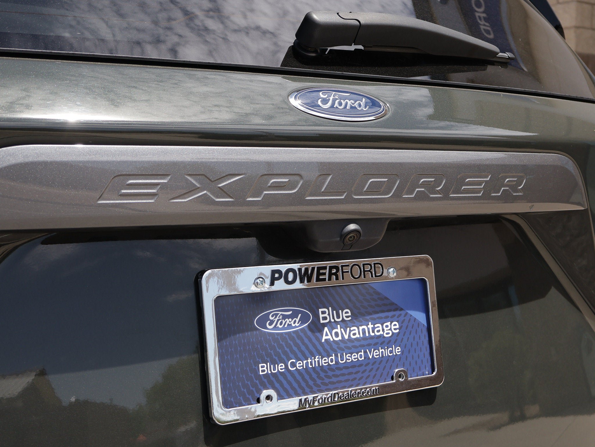Certified 2023 Ford Explorer XLT w/ Equipment Group 202A AWD/4WD image 19