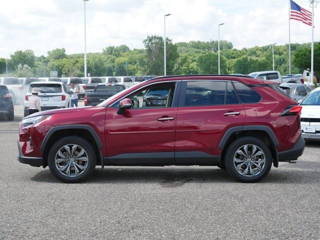 Used 2022 Toyota RAV4 Limited AWD/4WD image 5
