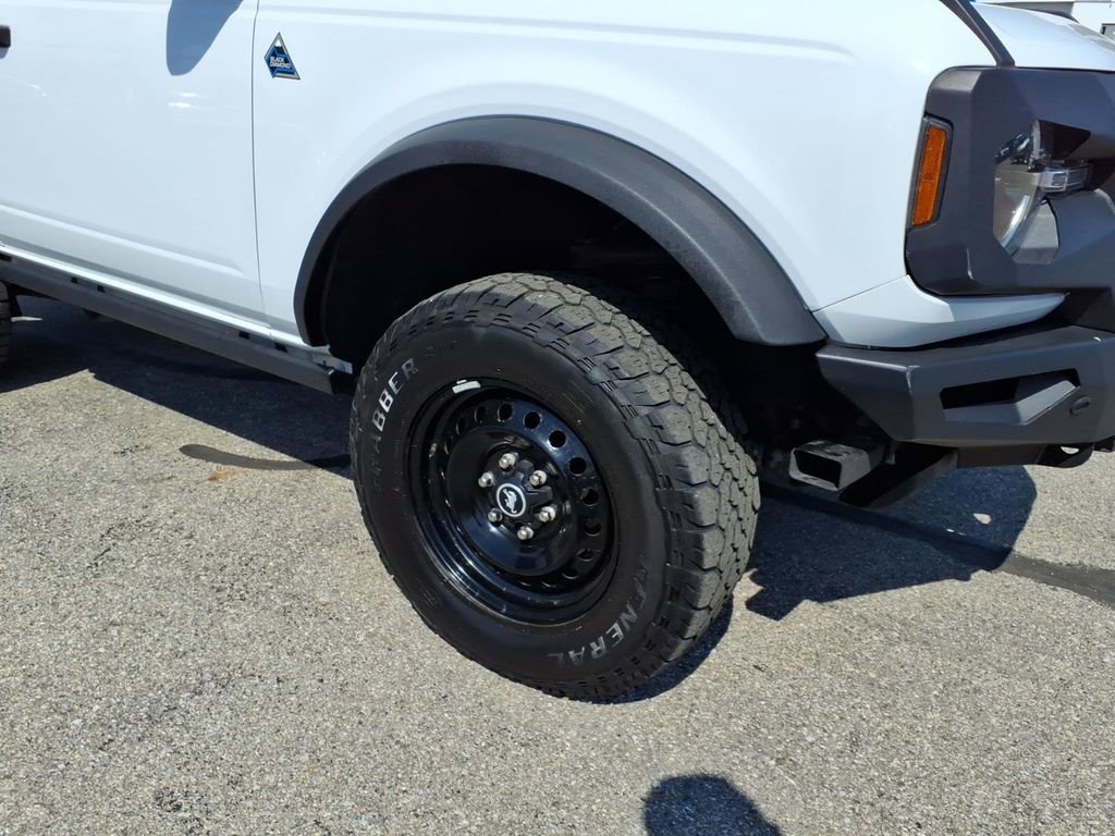 Certified 2023 Ford Bronco Black Diamond AWD/4WD image 5