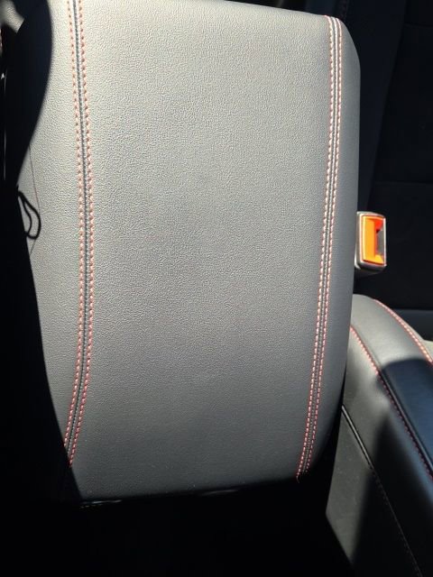 Certified 2025 Ford Explorer ST image 39