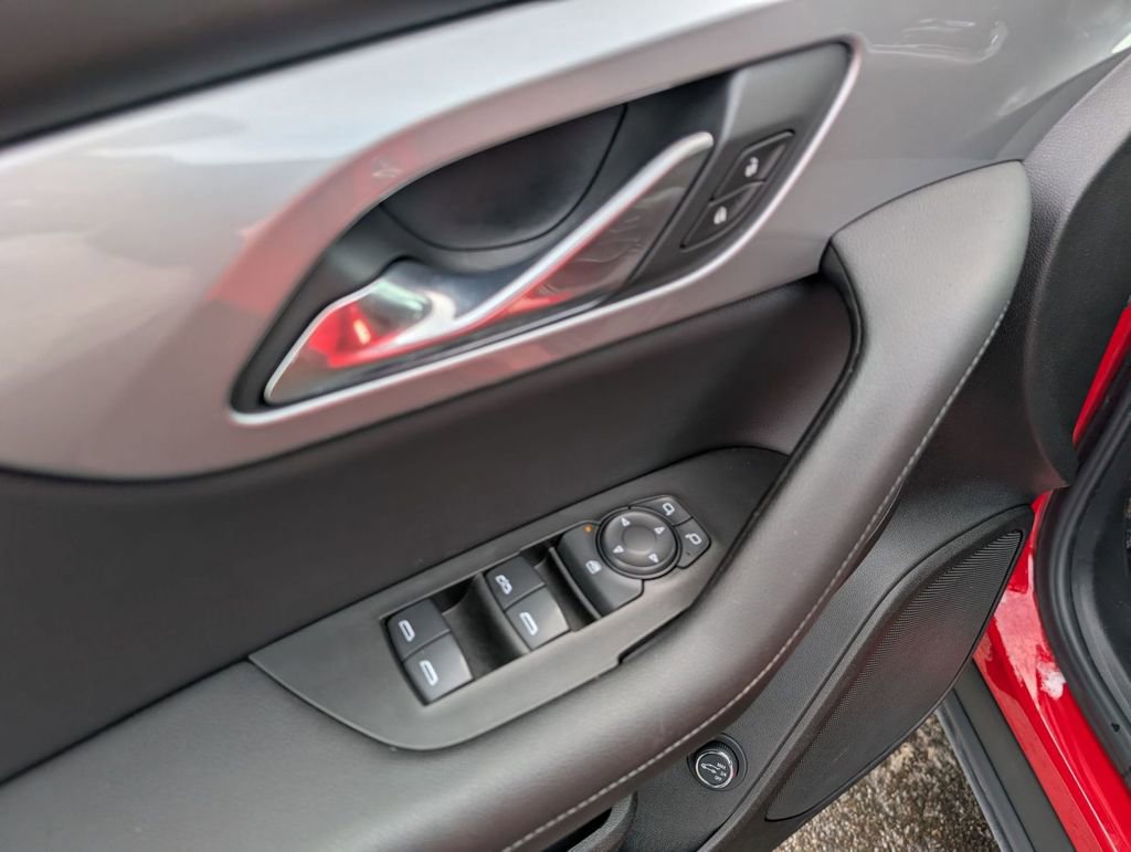 Used 2019 Chevrolet Blazer LT image 22