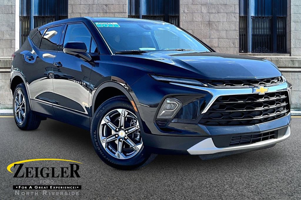 Used 2023 Chevrolet Blazer LT w/ Driver Confidence Package AWD/4WD image 1