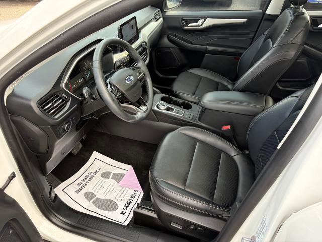 Certified 2022 Ford Escape SEL FWD image 13