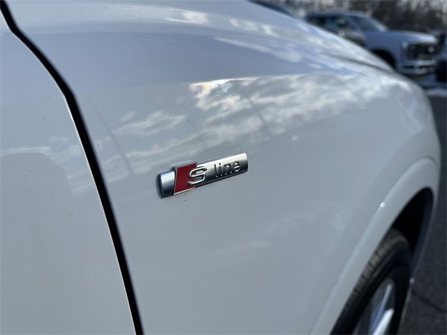 Used 2024 Audi Q3 2.0T Premium image 47