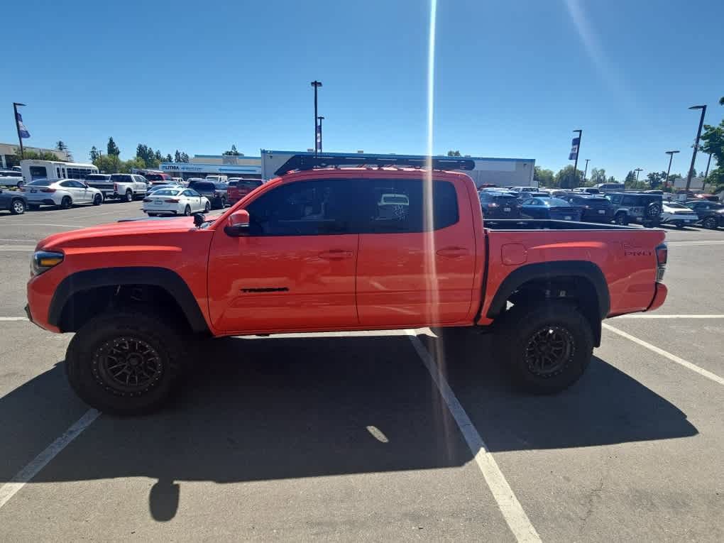 Used 2023 Toyota Tacoma TRD Pro AWD/4WD image 5