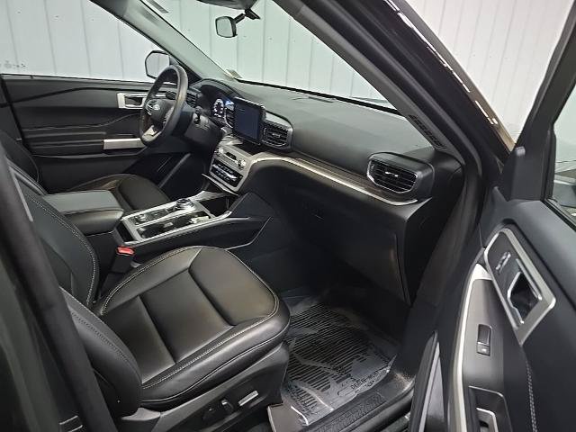 Certified 2024 Ford Explorer XLT w/ Equipment Group 202A AWD/4WD image 21