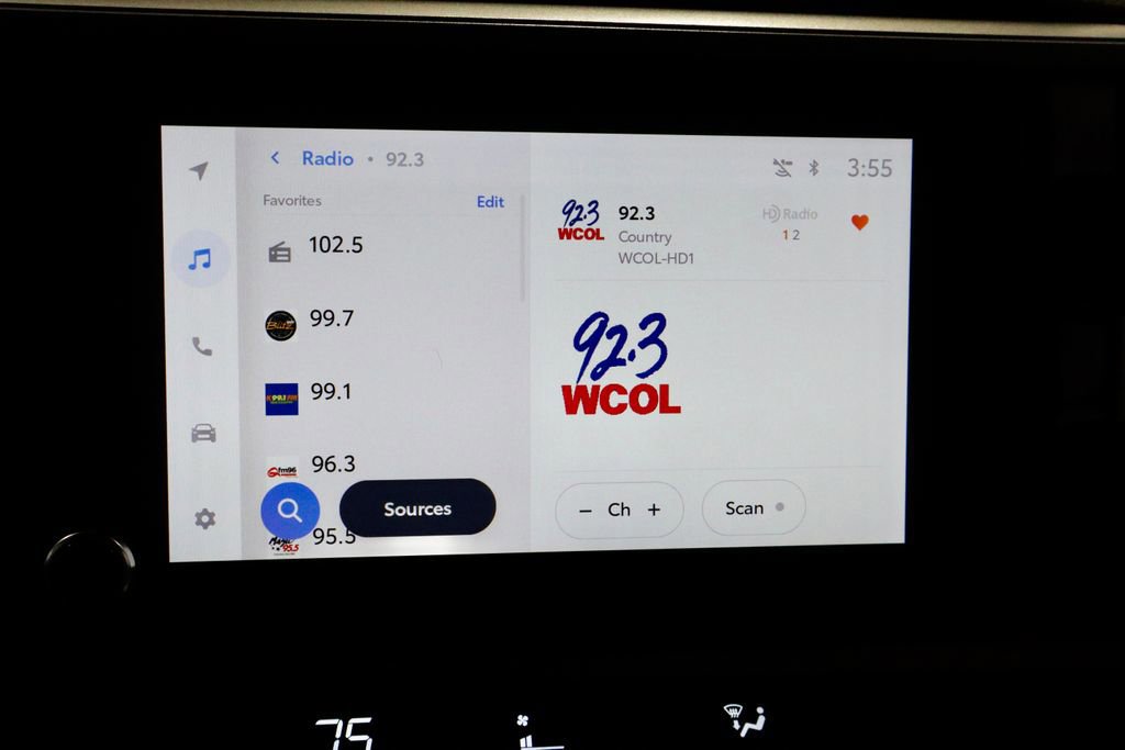 Used 2025 Toyota Tundra SR5 image 10