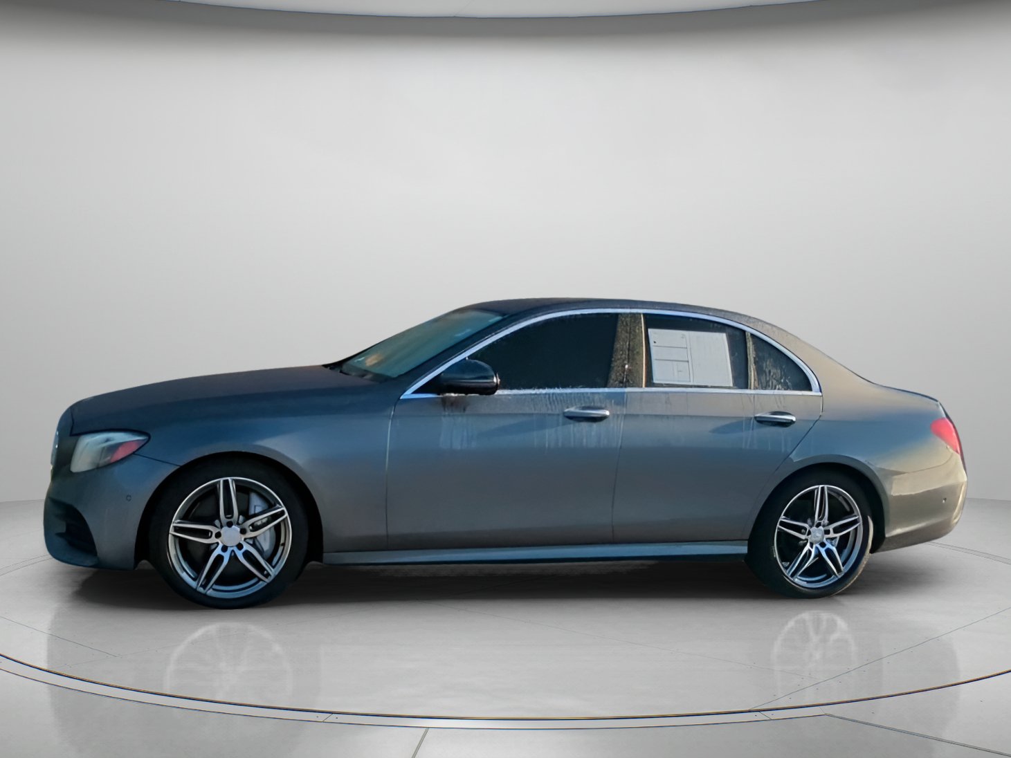 Used 2017 Mercedes-Benz E 300 image 15