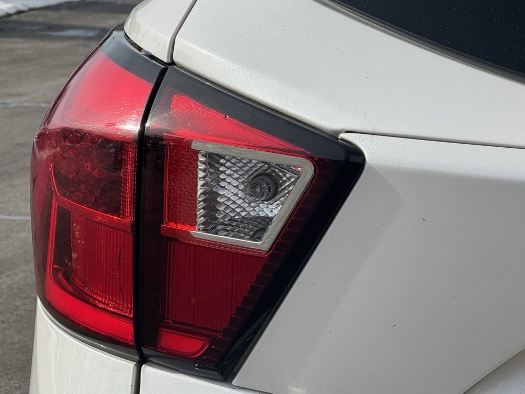 Certified 2019 Ford Escape Titanium image 12