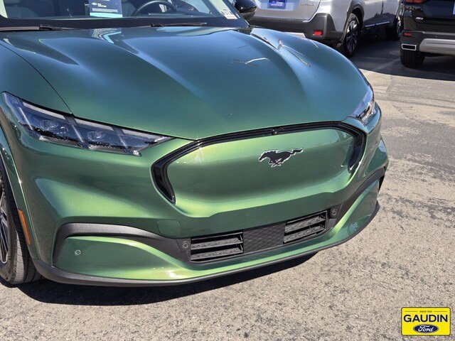 Certified 2025 Ford Mustang Mach-E Premium AWD/4WD image 2