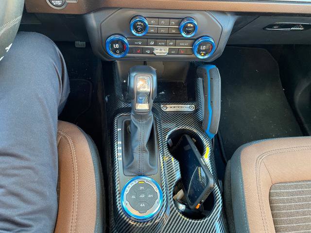 Certified 2021 Ford Bronco Outer Banks w/ Sasquatch Package image 16