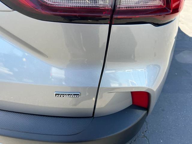 Certified 2024 Ford Escape SE FWD image 10